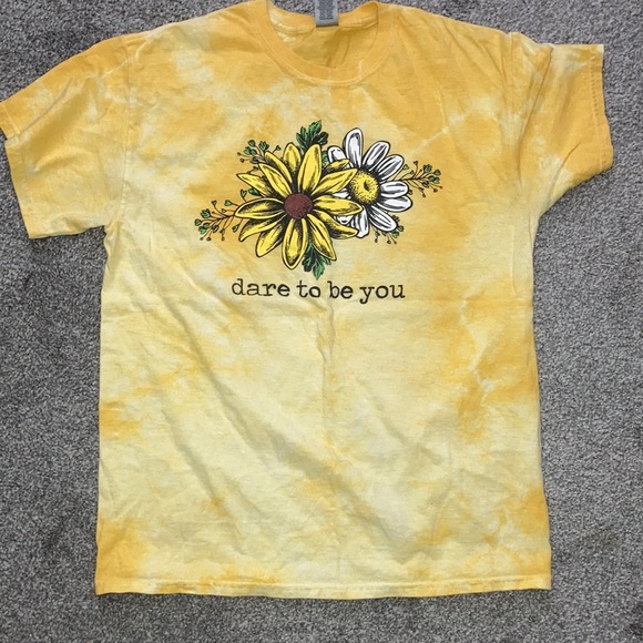 Gently used top purchased from Rue 21 - Picture 2 of 2